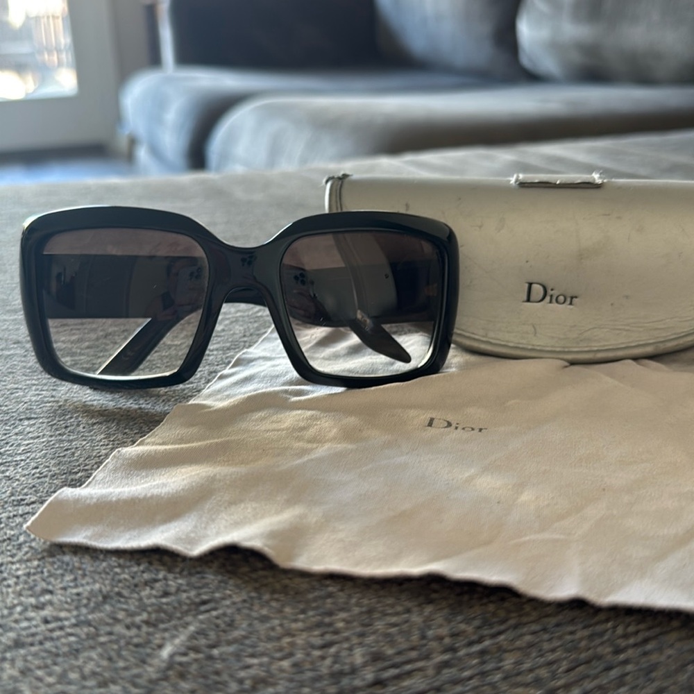 Dior Square Sunglasses with cute D jewel logo